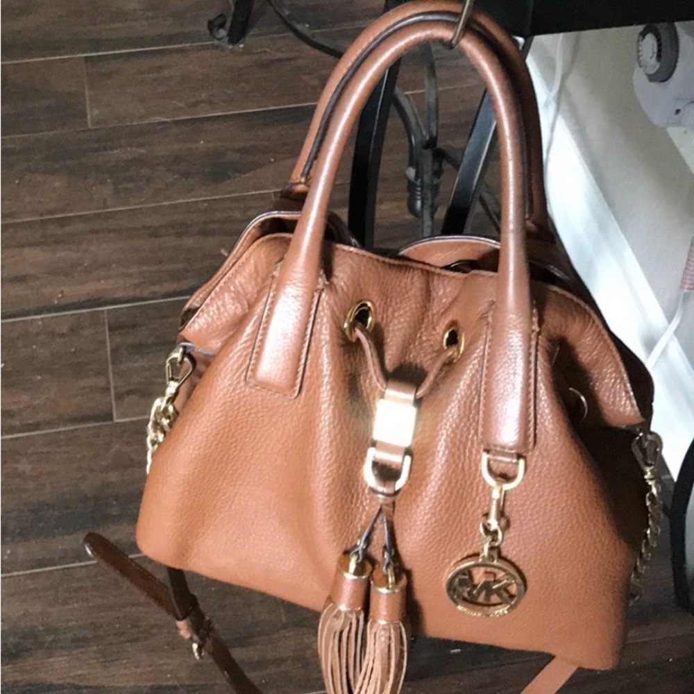 MICHAEL KORS Camden Luggage Brown Leather Medium Drawstring Satchel Shoulder Bag